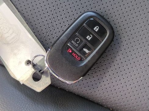 Used 2026 Honda HR-V EX-L image 23