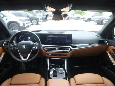 Used 2024 BMW 330i xDrive Sedan w/ Premium Package AWD/4WD image 10