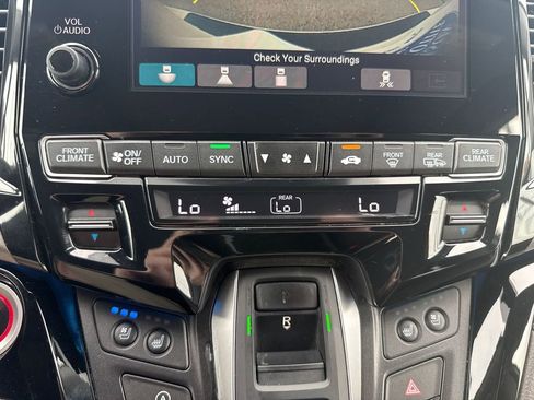 Used 2019 Honda Odyssey Elite image 35