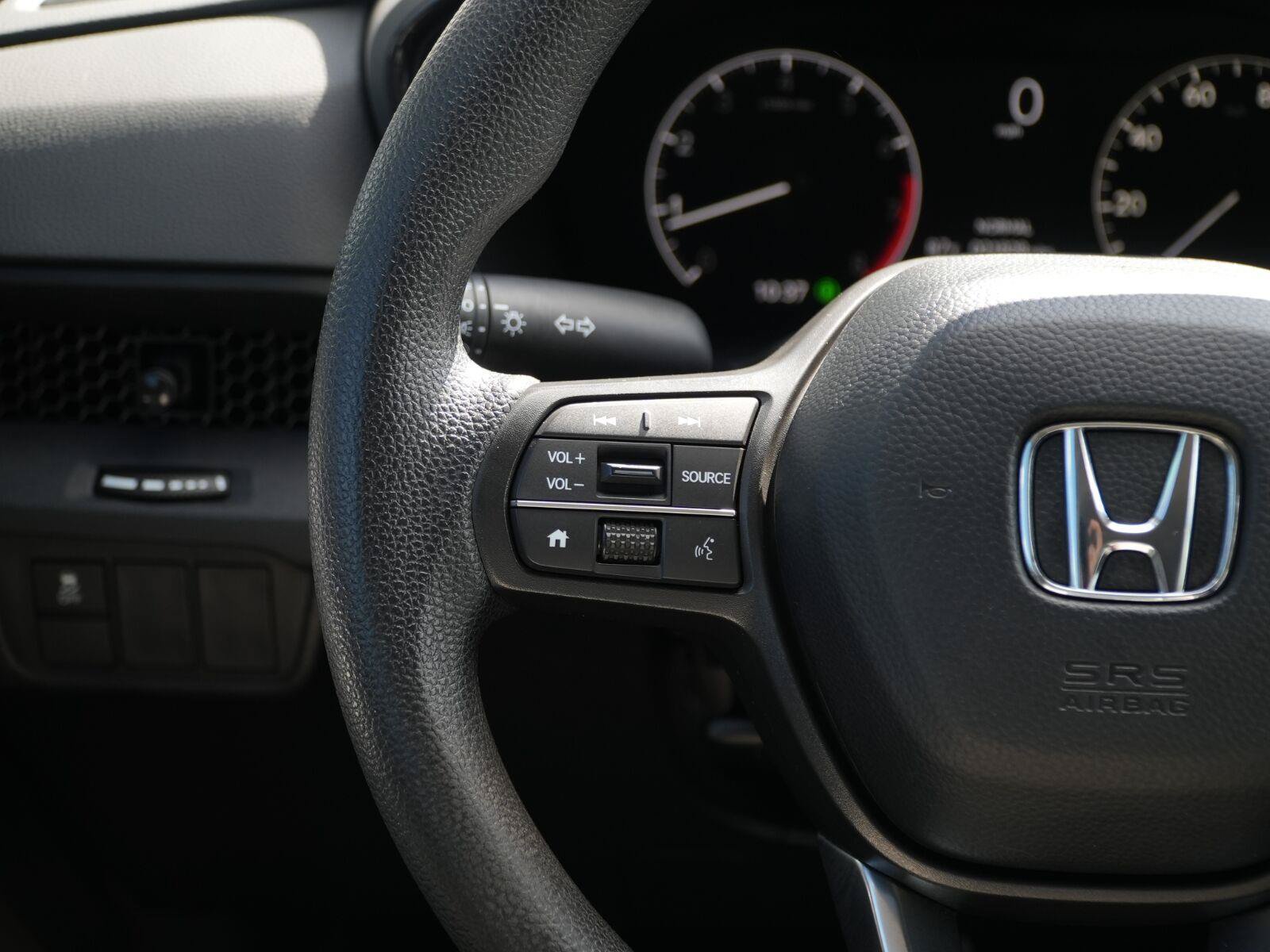 Used 2025 Honda CR-V LX image 22