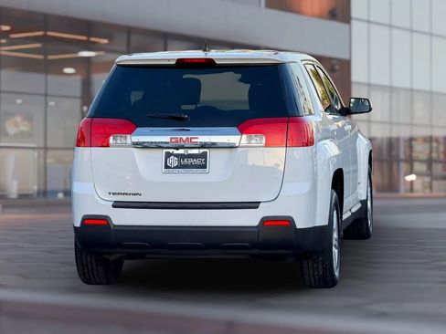 Used 2014 GMC Terrain SLE image 3