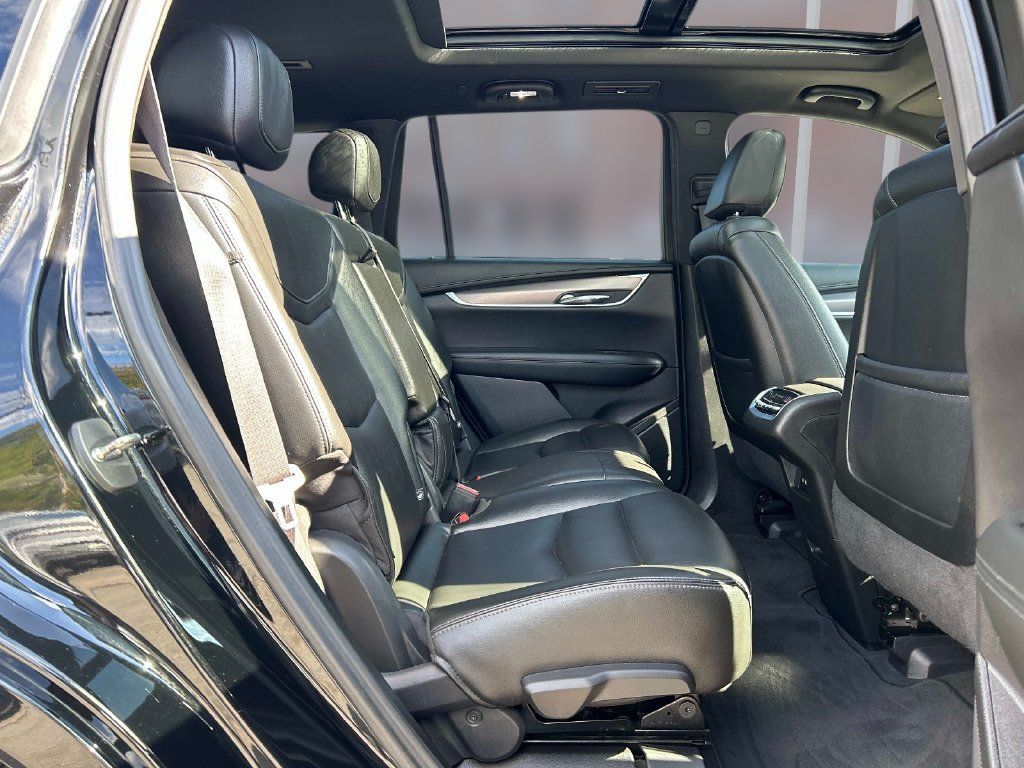 Used 2023 Cadillac XT6 Luxury AWD/4WD image 26