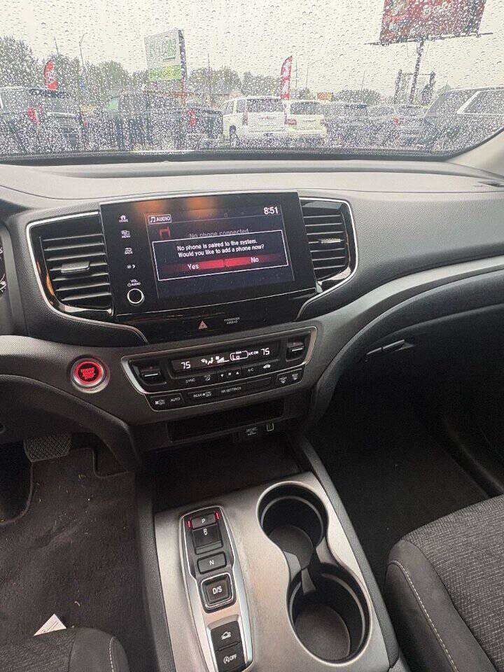 Used 2022 Honda Ridgeline Sport image 9