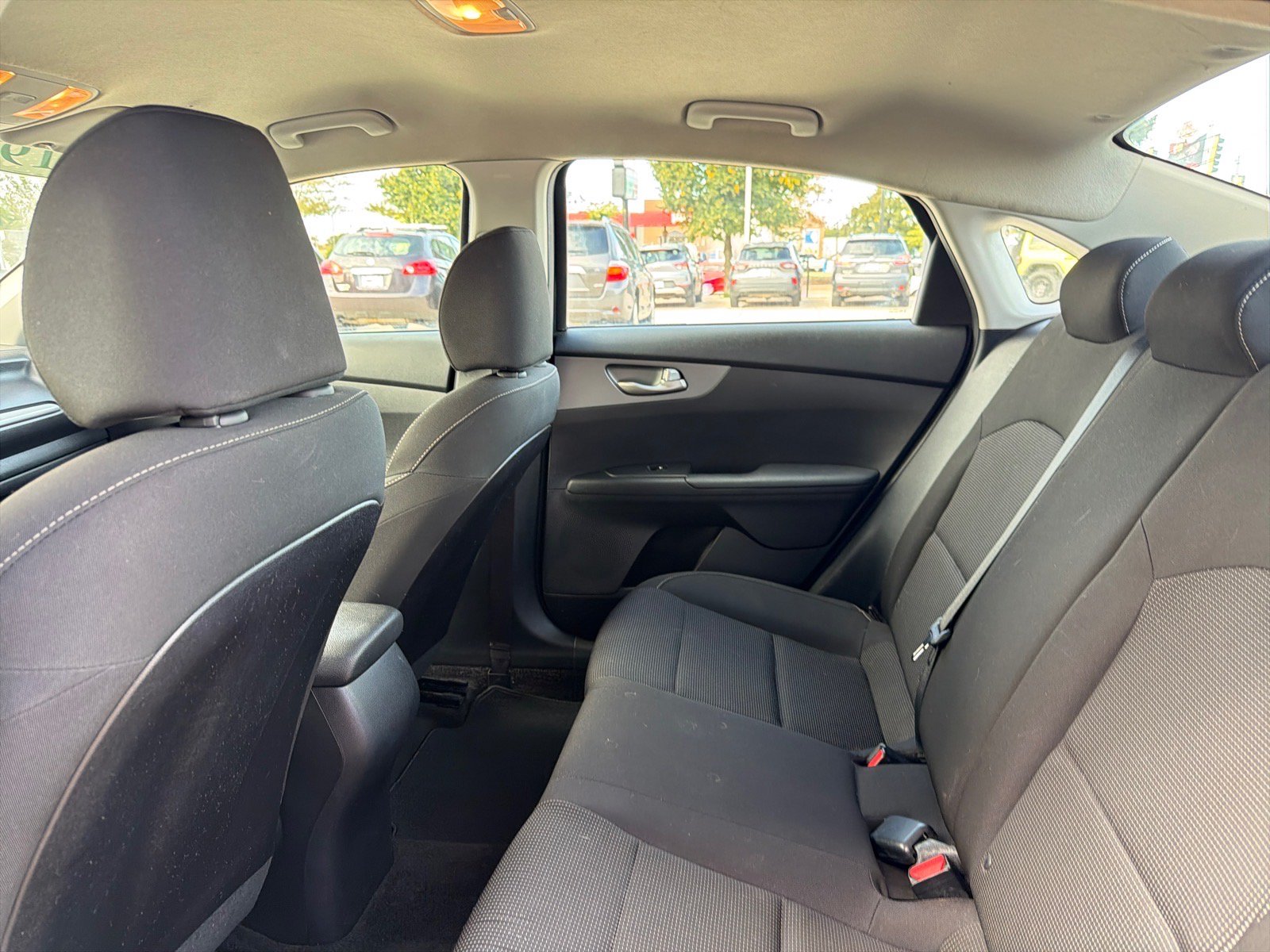 Used 2019 Kia Forte LXS FWD image 19