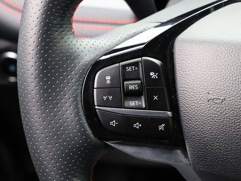 Used 2025 Ford Explorer ST-Line w/ ST-Line Street Pack image 26