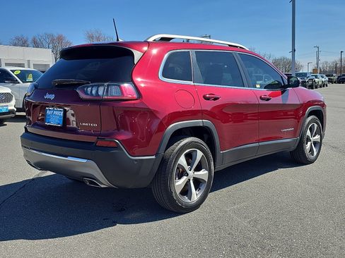 Used 2021 Jeep Cherokee Limited w/ Elite Package AWD/4WD image 6
