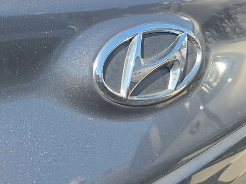 Used 2022 Hyundai Kona SE image 7