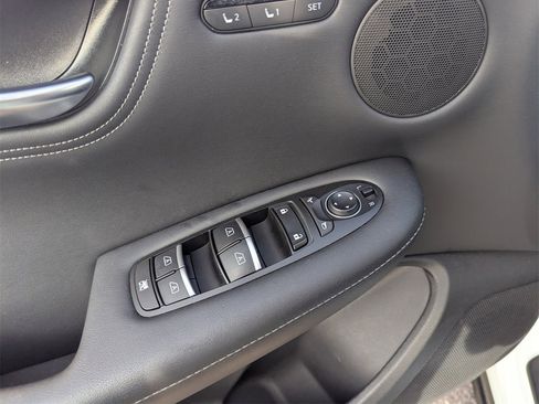 Used 2025 INFINITI QX55 Luxe w/ Cargo Package image 33