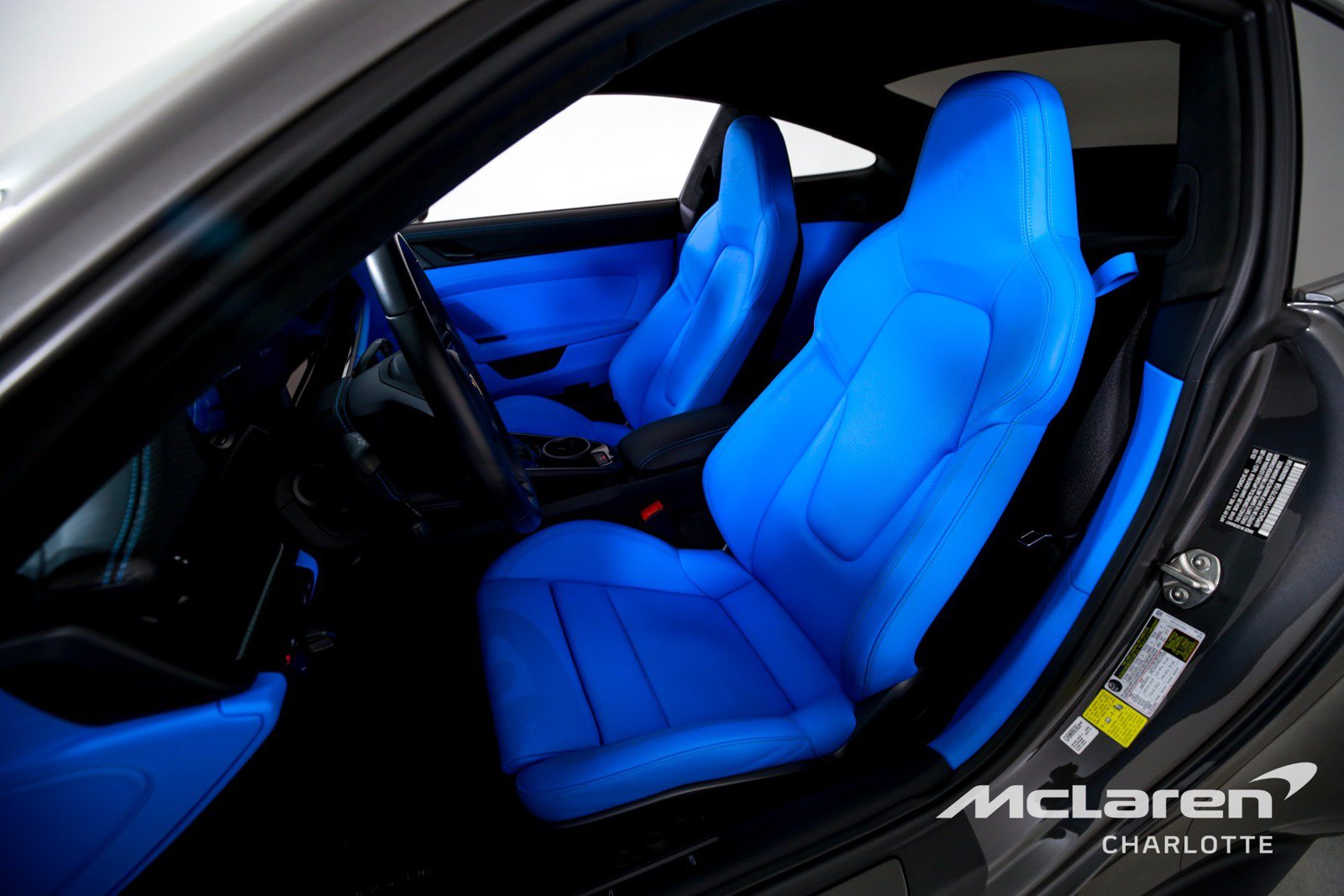 Used 2022 Porsche 911 GT3 RWD image 11