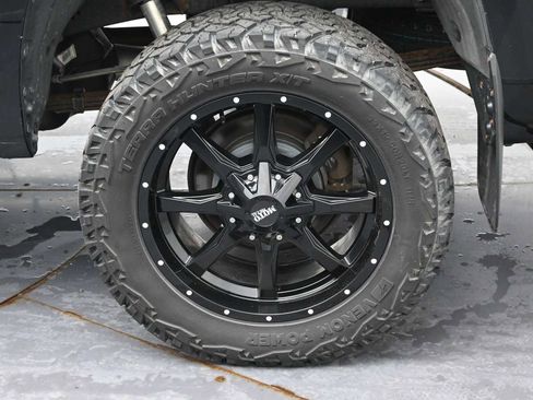 Used 2020 Toyota Tundra SR5 AWD/4WD image 5