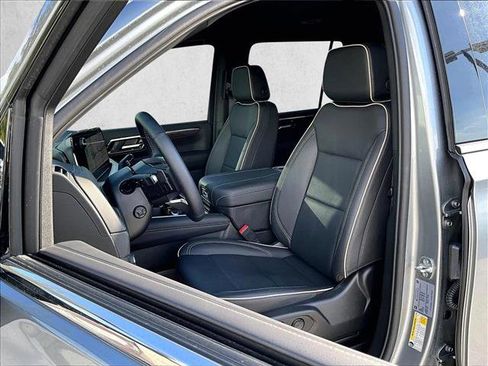 Certified 2025 Chevrolet Tahoe Premier image 27