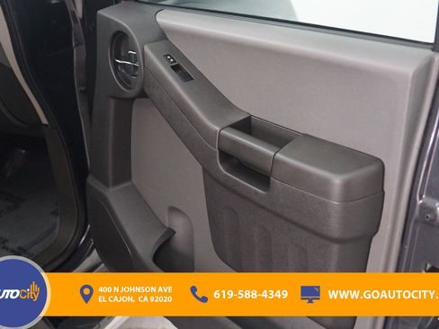 Used 2015 Nissan Xterra S w/ Value Package RWD image 15