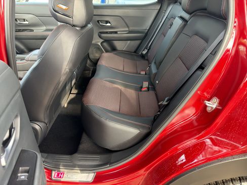 New 2026 Nissan Kicks SR w/ SR Premium Package image 31