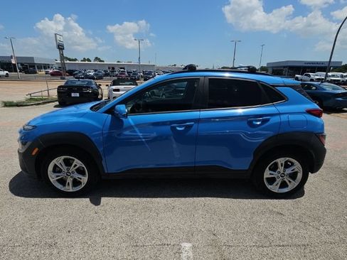 Used 2022 Hyundai Kona SEL AWD/4WD image 4