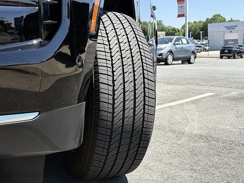 Used 2025 Chevrolet Tahoe LS w/ LPO, Dark Essentials Package AWD/4WD image 29