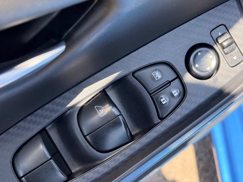 Used 2024 Nissan Sentra SV FWD image 18