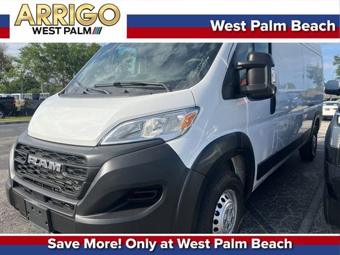 Used 2024 RAM ProMaster 2500 w/ Convenience Group image 1