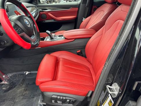 Used 2018 BMW X6 sDrive35i RWD image 13