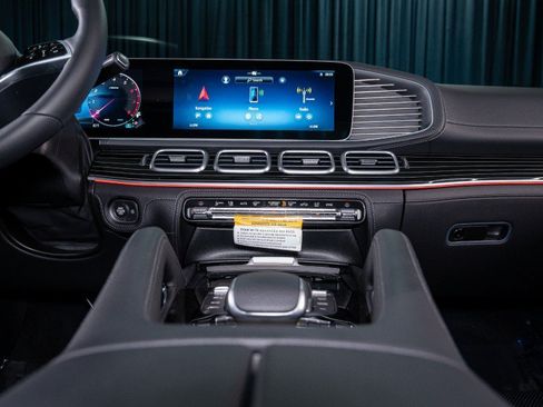 New 2026 Mercedes-Benz GLE 450 4MATIC image 21