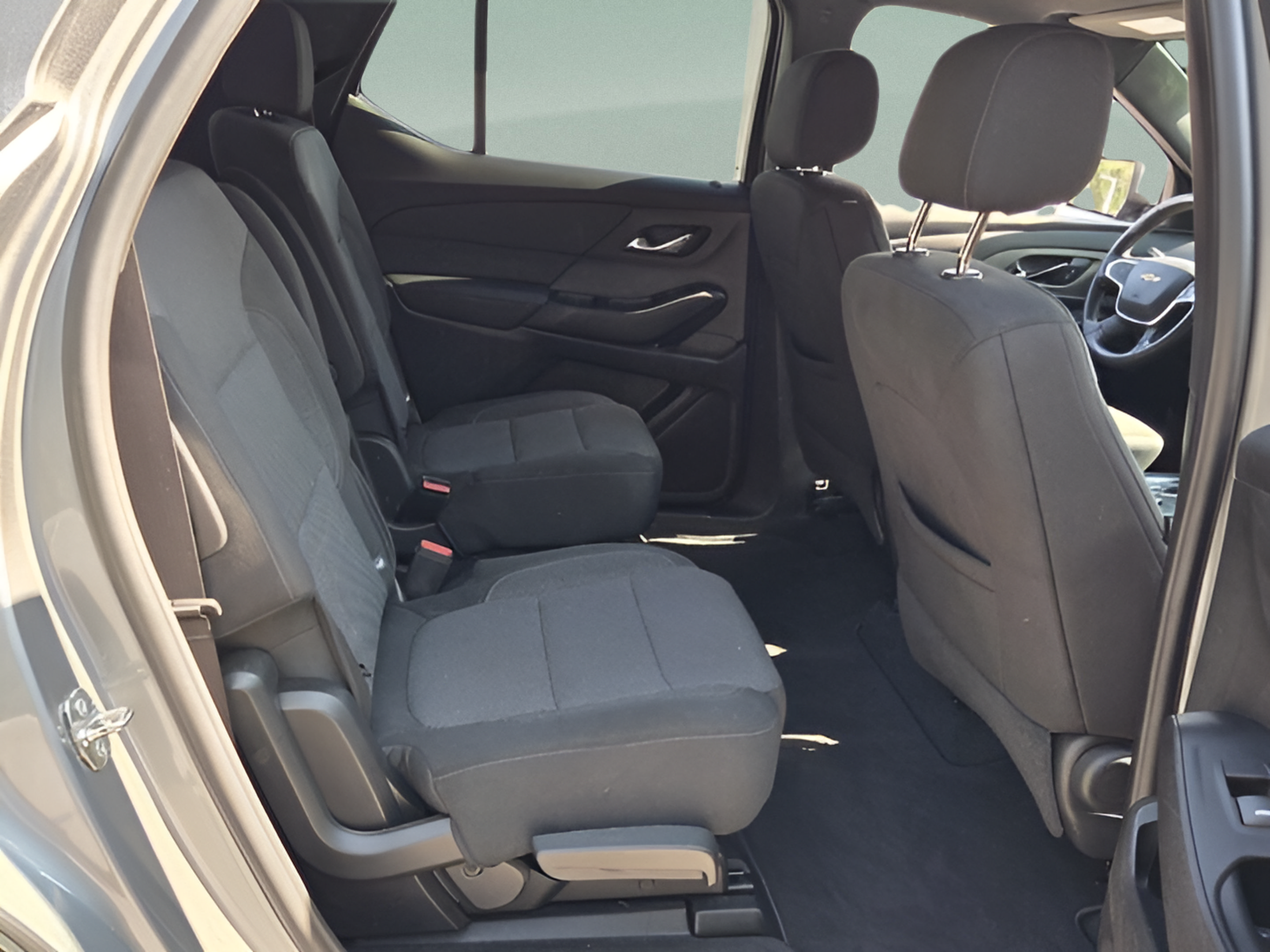 Certified 2023 Chevrolet Traverse LT FWD image 19