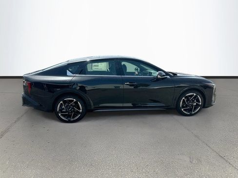 New 2026 Kia K4 GT-Line FWD image 8