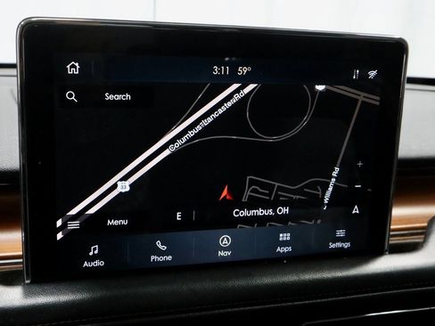 Used 2020 Lincoln Aviator Reserve w/ Equipment Group 201A image 2