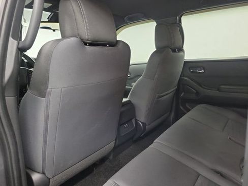 Used 2023 Nissan Frontier SV w/ Midnight Edition Package AWD/4WD image 13