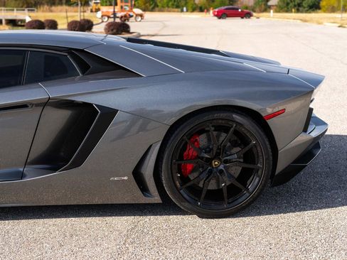 Used 2014 Lamborghini Aventador LP 700-4 AWD/4WD image 19