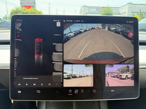 Used 2023 Tesla Model 3 Performance AWD/4WD image 18
