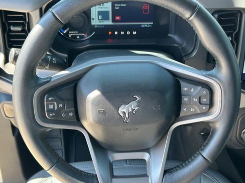 Used 2024 Ford Bronco Big Bend image 30