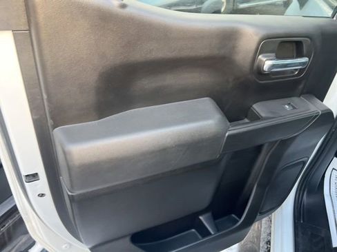 Used 2020 Chevrolet Silverado 1500 LT image 19