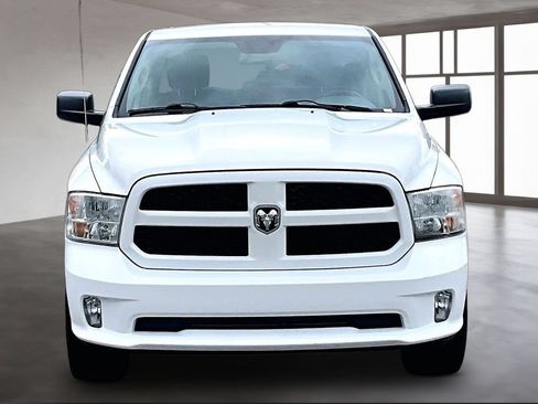 Used 2015 RAM 1500 Express AWD/4WD image 4