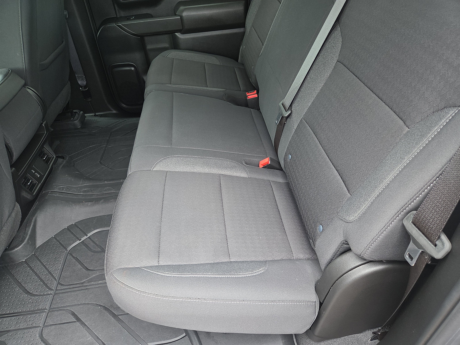 Used 2024 Chevrolet Silverado 1500 Custom AWD/4WD image 22