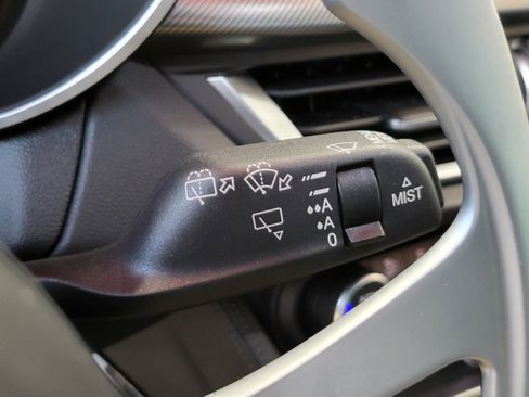 New 2025 Alfa Romeo Stelvio Sprint AWD/4WD image 49