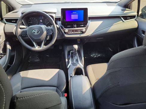 Certified 2025 Toyota Corolla SE w/ SE Package FWD image 13