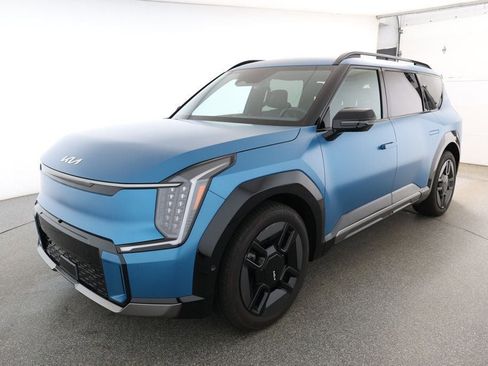 Used 2024 Kia EV9 GT-Line image 1