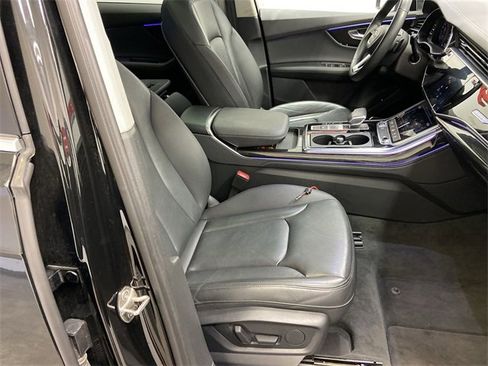 Used 2024 Audi Q7 3.0T Premium Plus image 35