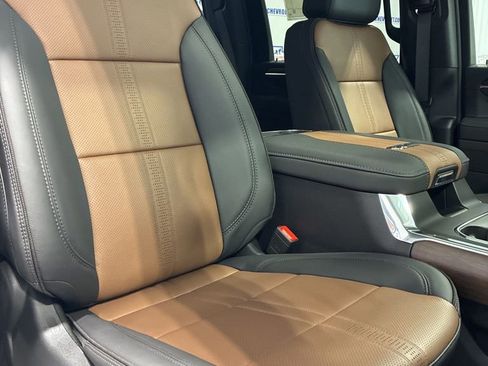 New 2026 Chevrolet Silverado 2500 High Country w/ High Country Premium Package AWD/4WD image 48