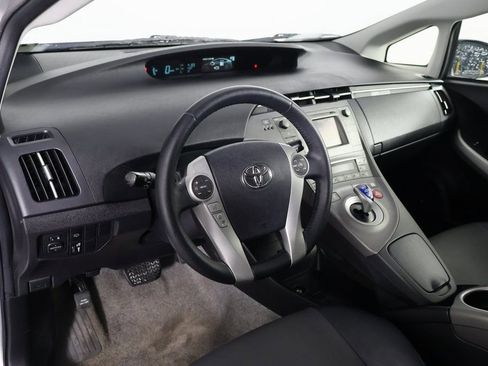 Used 2012 Toyota Prius Five w/ Preferred Accessory Pkg image 7