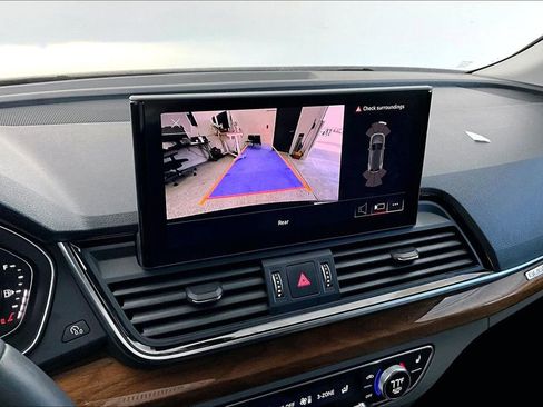 Used 2022 Audi Q5 2.0T Premium image 30