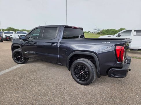 Used 2025 GMC Sierra 1500 Elevation AWD/4WD image 8