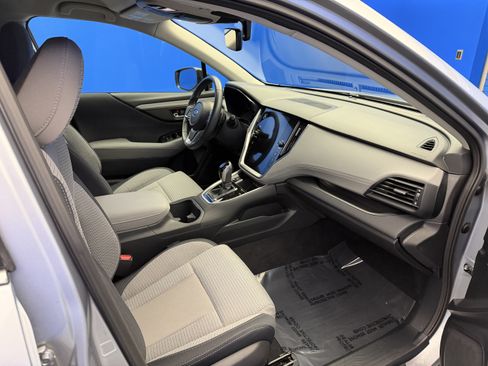 Certified 2025 Subaru Outback Premium w/ Popular Package #1A AWD/4WD image 23