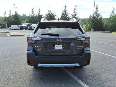 Used 2024 Subaru Outback Touring XT image 6