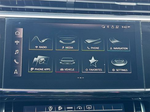 Used 2021 Audi Q8 Premium Plus w/ Premium Plus Package AWD/4WD image 17