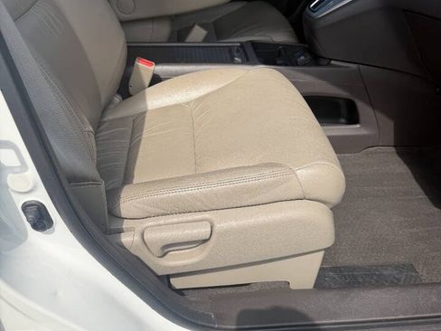 Used 2014 Honda CR-V EX-L image 7