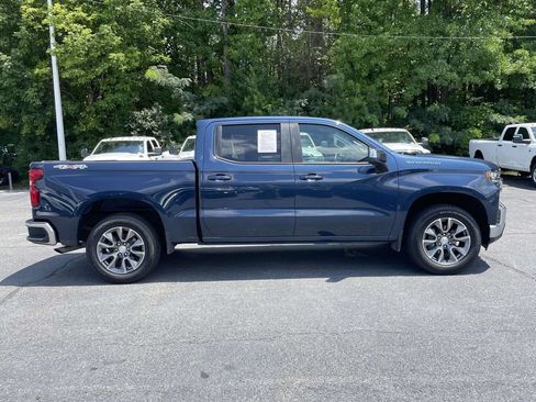 Used 2022 Chevrolet Silverado 1500 LT AWD/4WD image 40