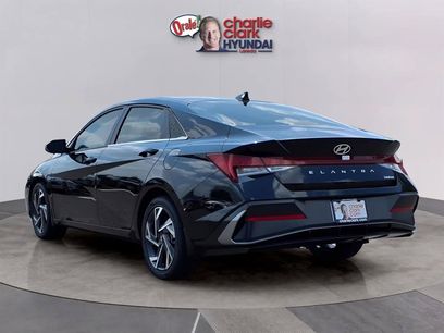 Certified 2025 Hyundai Elantra Limited