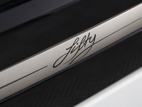 Used 2021 Land Rover Range Rover Autobiography Fifty Edition image 51