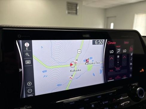 Used 2021 Toyota Highlander Limited image 35