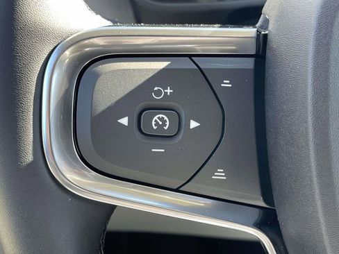 New 2026 Volvo XC40 B4 Plus w/ Protection Package Premier image 10